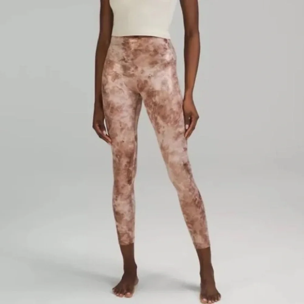 Lululemon Athletica NWT Align High-Rise Pant 23” Shine women’s size 4 - Picture 2 of 10